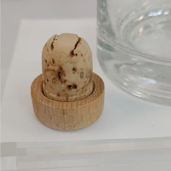Vanilla Pura The Diana Extract Jar Clear with cork Stopper 375 mil - Picture 8 of 16
